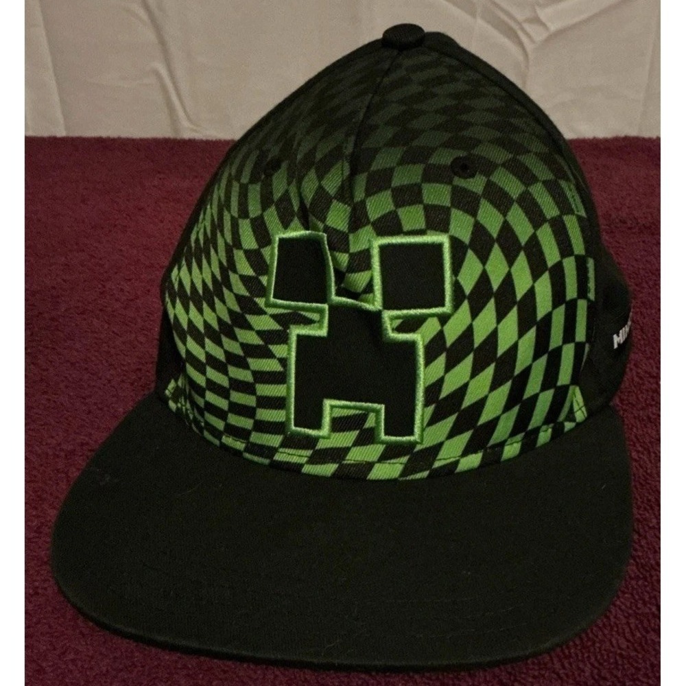 Minecraft‎ SnapBack Hat Youth Kids One Size Black & Green